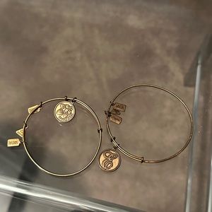 Wind and Fire gold/ bronze bracelets